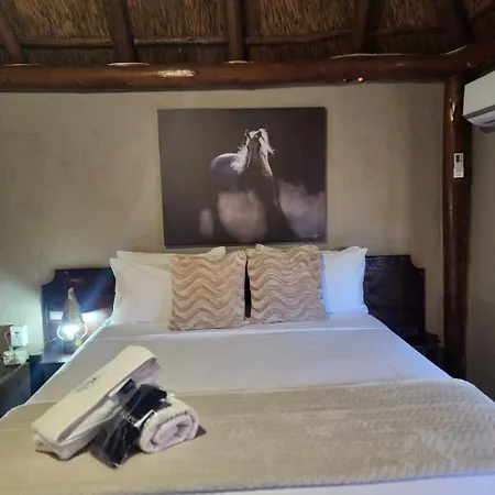 The Ranch Chalets And Venue Olifantshoek Exterior photo